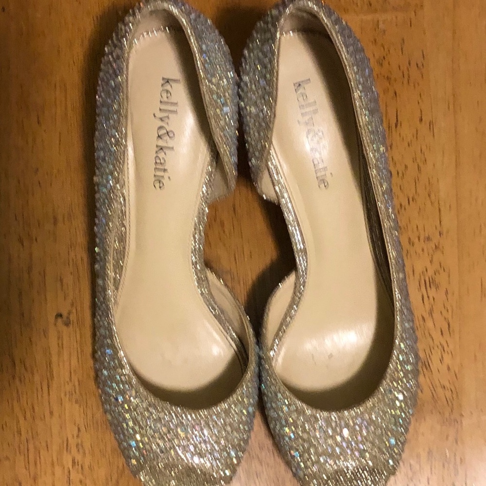 Kelly and Katie shoes size 7.5.